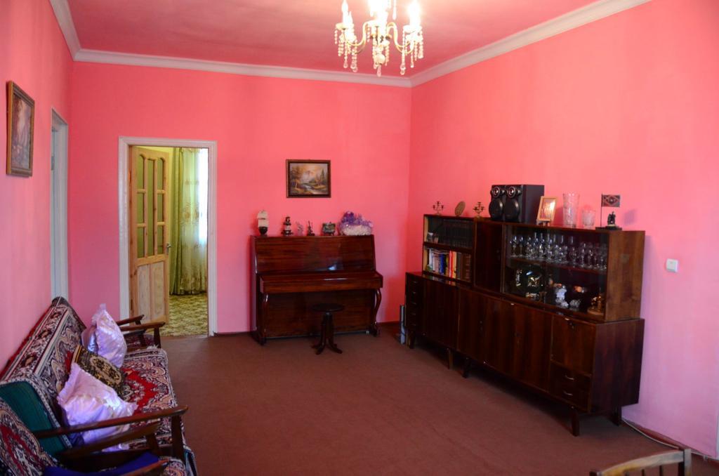 Barseghyan'S Guest House Vardenis Ngoại thất bức ảnh
