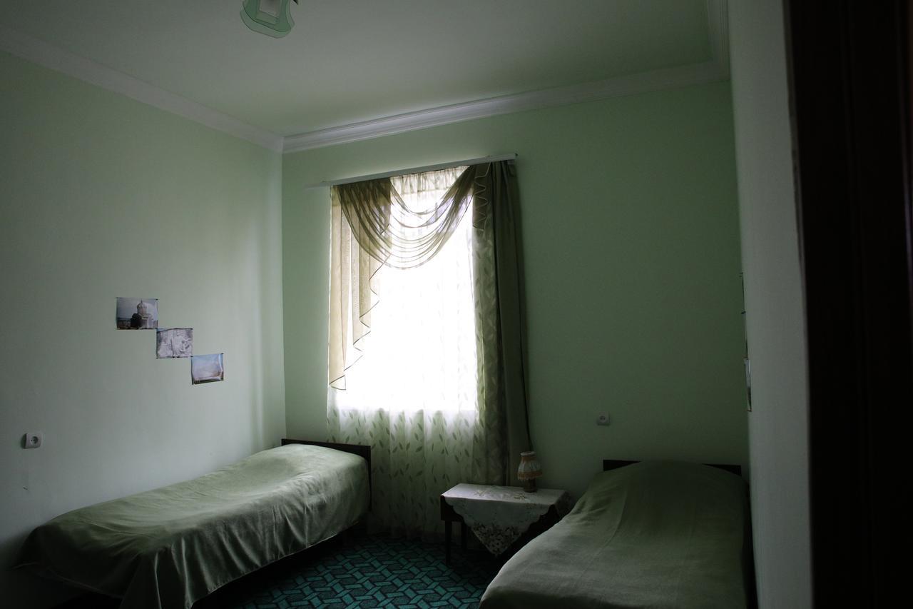 Barseghyan'S Guest House Vardenis Ngoại thất bức ảnh